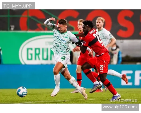 足球叛变背后的真相与阴谋揭示了运动精神的扭曲与商业利益的交锋